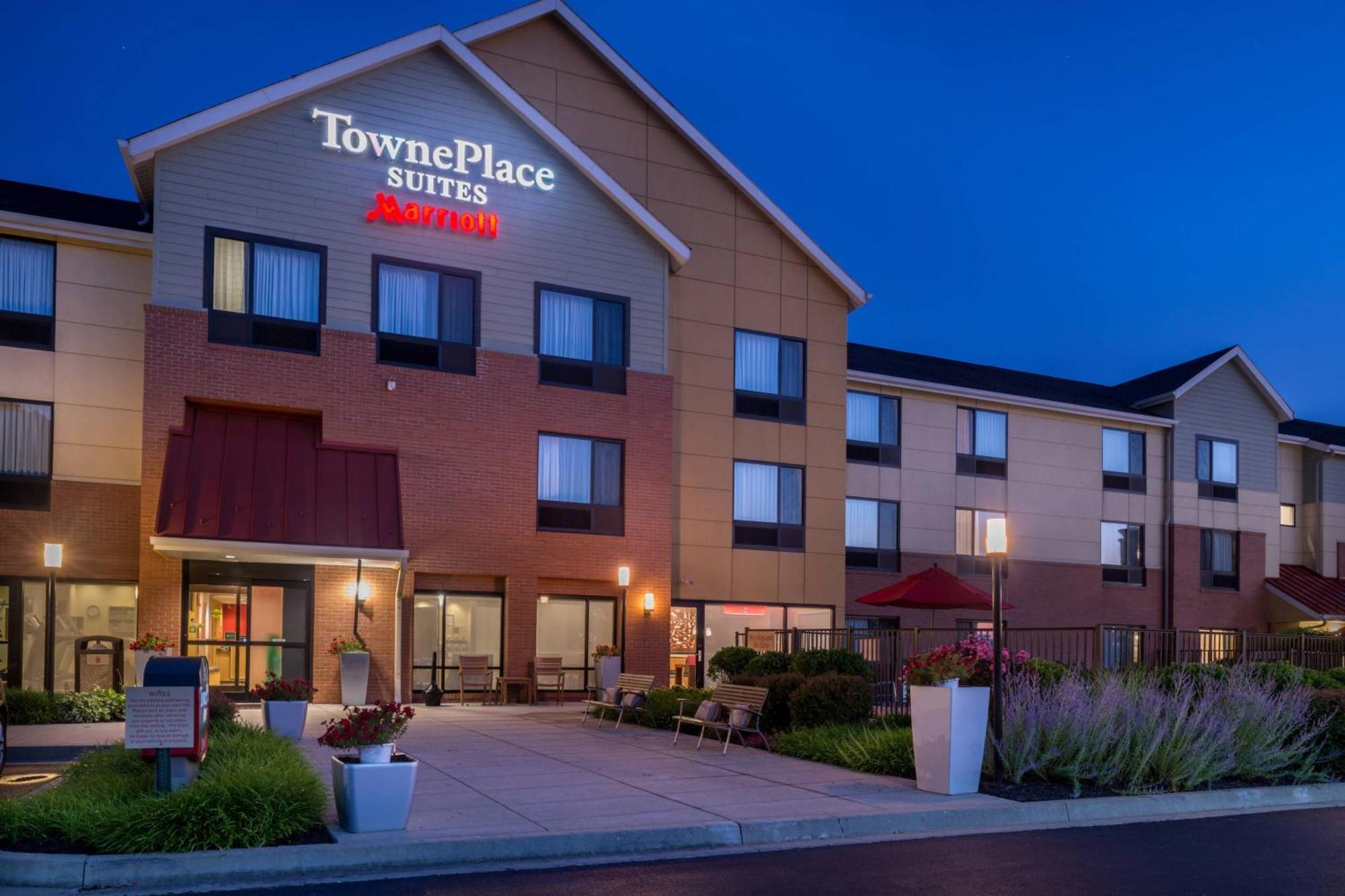 Towneplace Suites Huntington Esterno foto